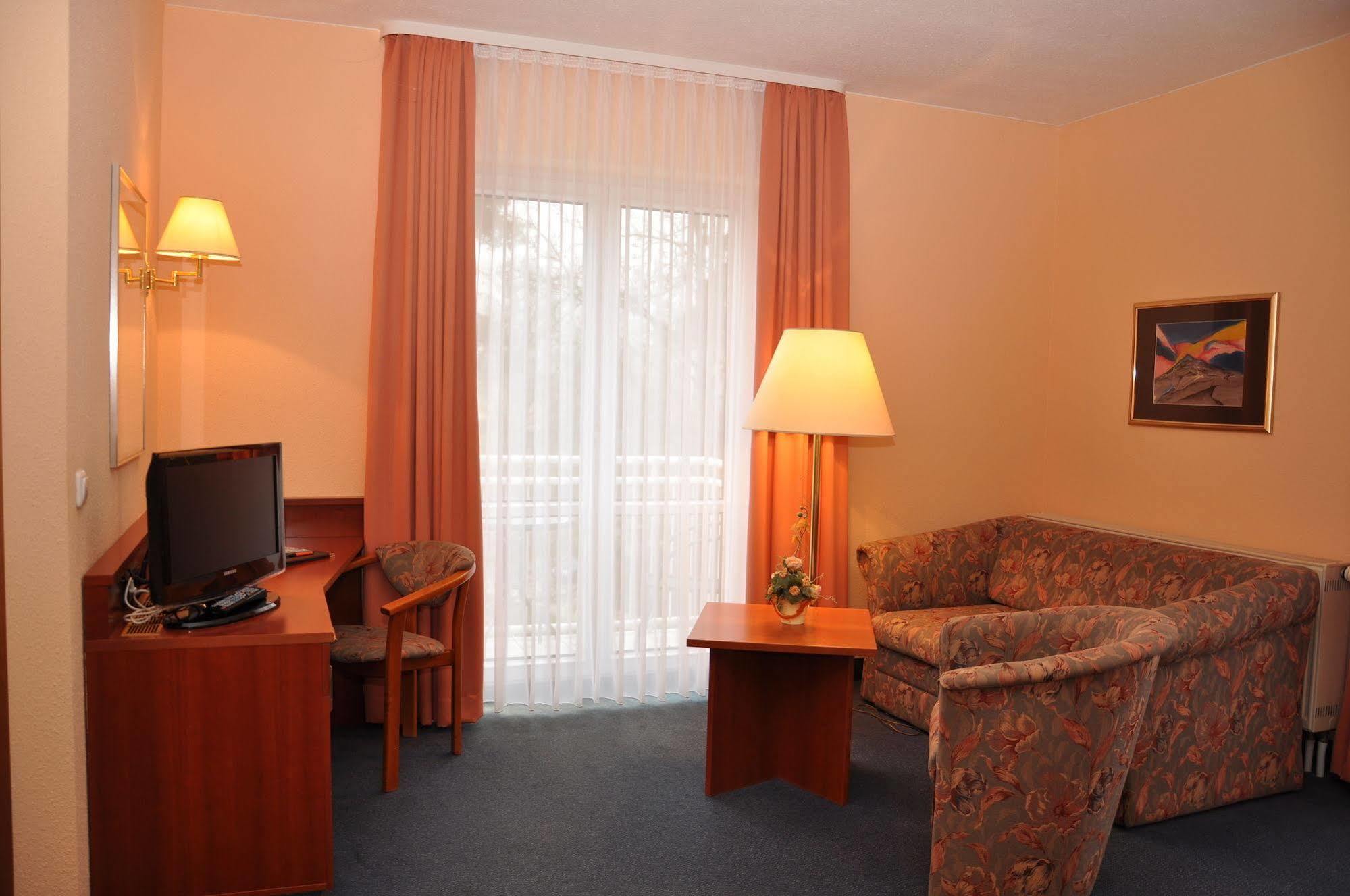 Altstadthotel An Der Werra Μάινινγκεν Εξωτερικό φωτογραφία