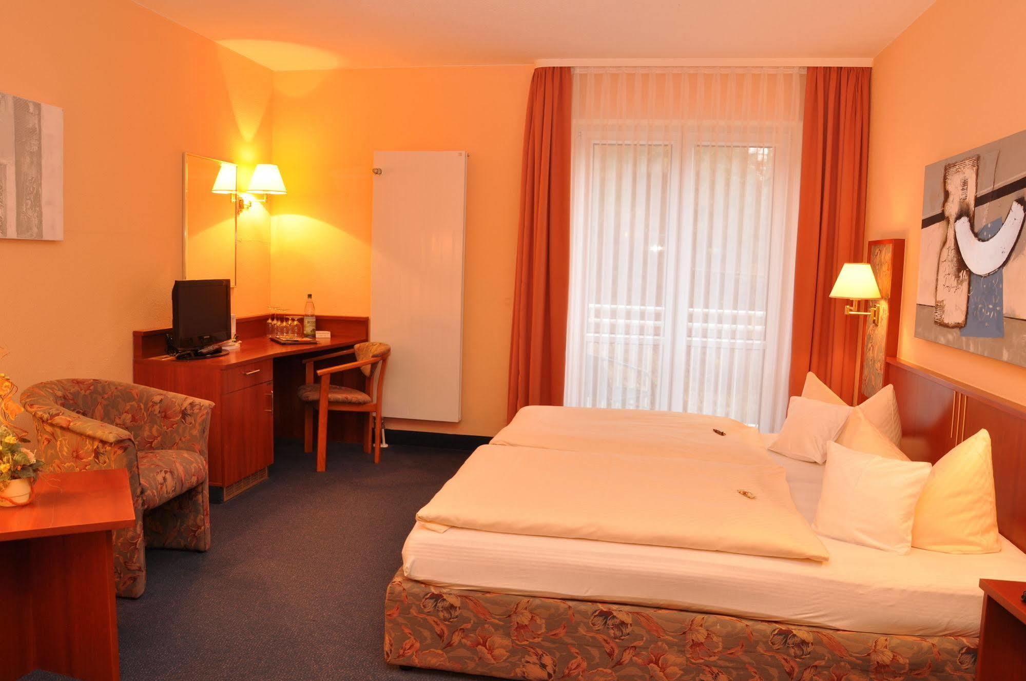 Altstadthotel An Der Werra Μάινινγκεν Εξωτερικό φωτογραφία