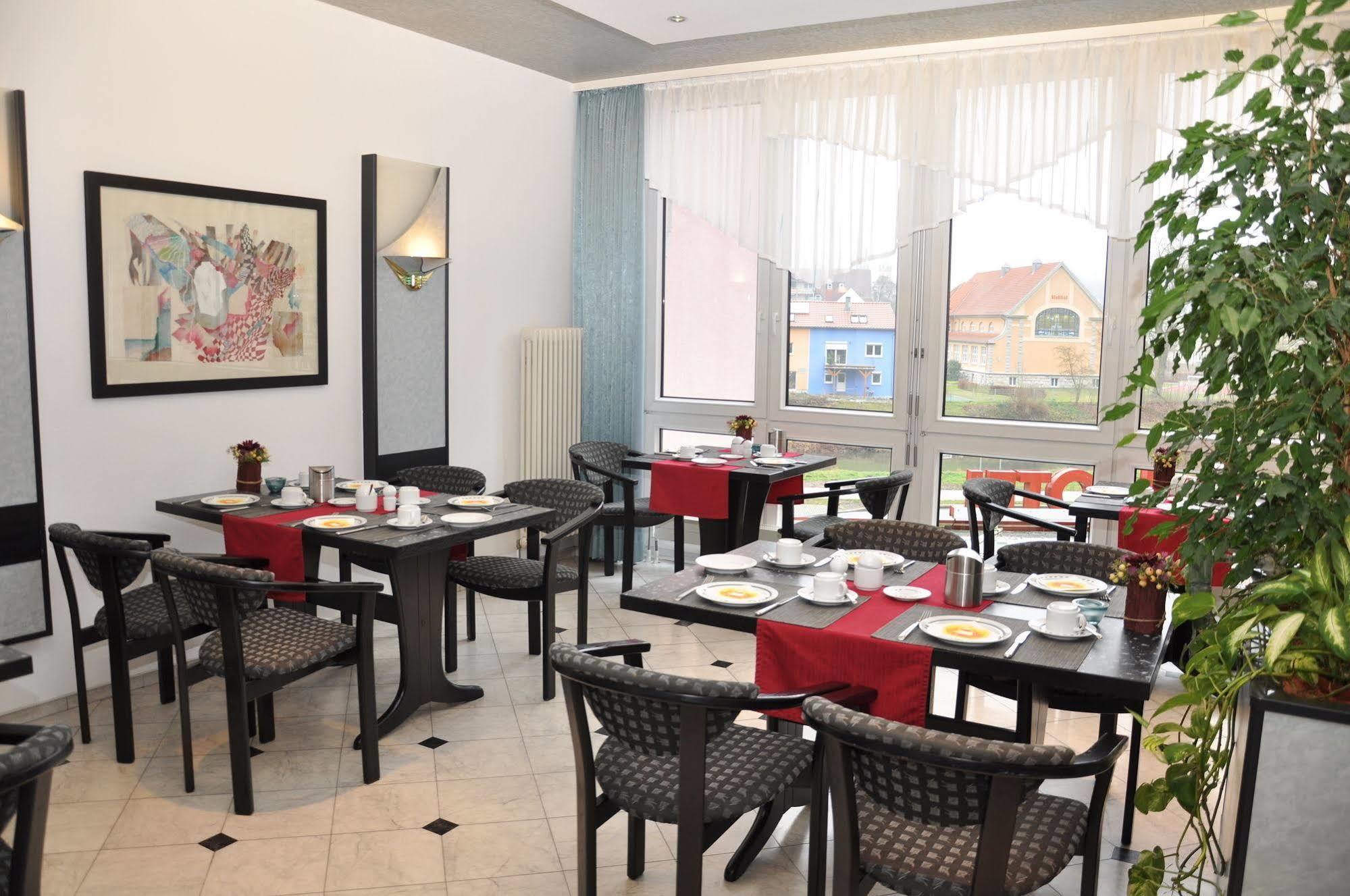 Altstadthotel An Der Werra Μάινινγκεν Εξωτερικό φωτογραφία