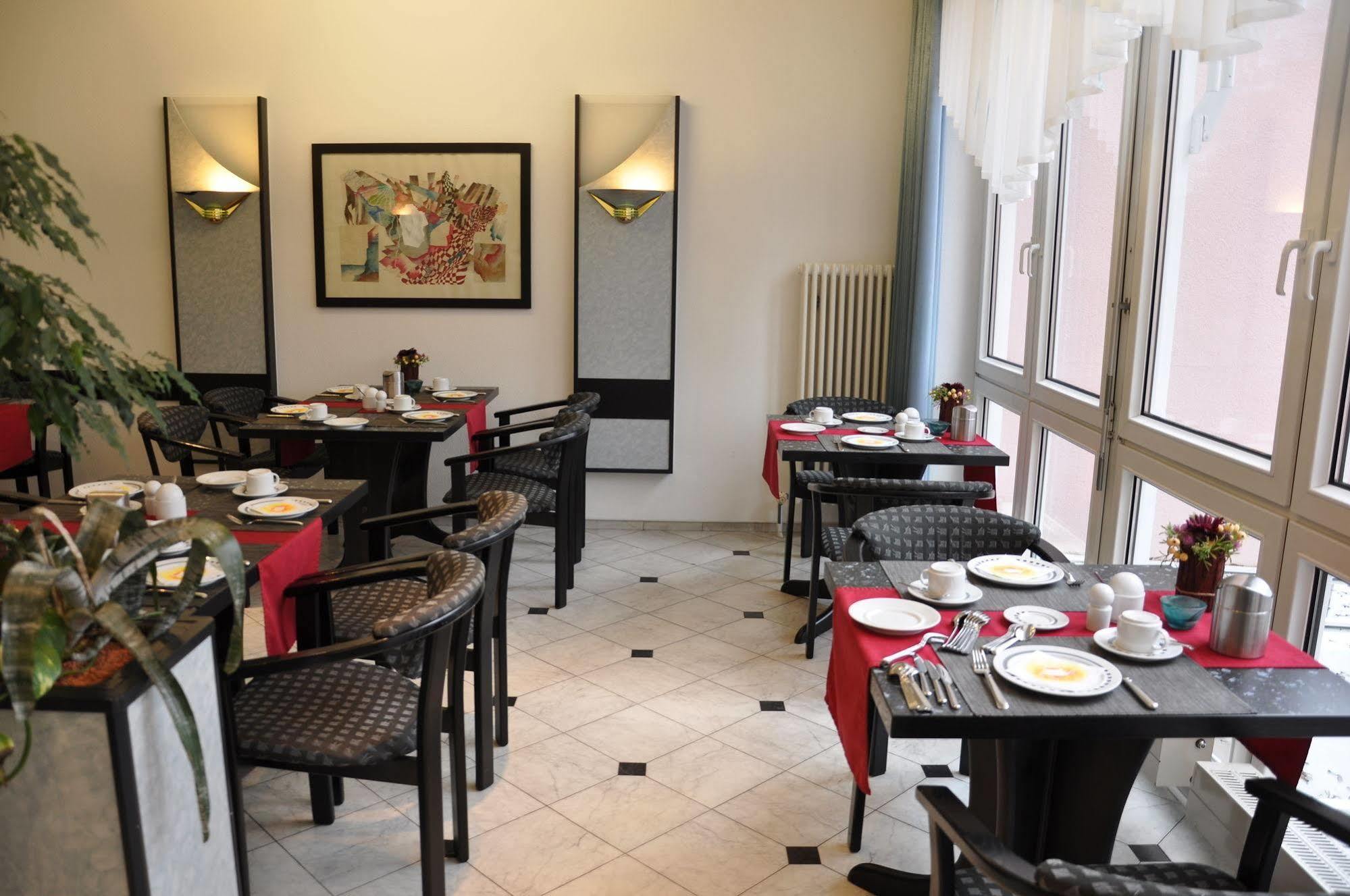 Altstadthotel An Der Werra Μάινινγκεν Εξωτερικό φωτογραφία